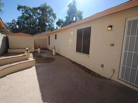 5th image of 8520 W Palm Ln Unit 1014