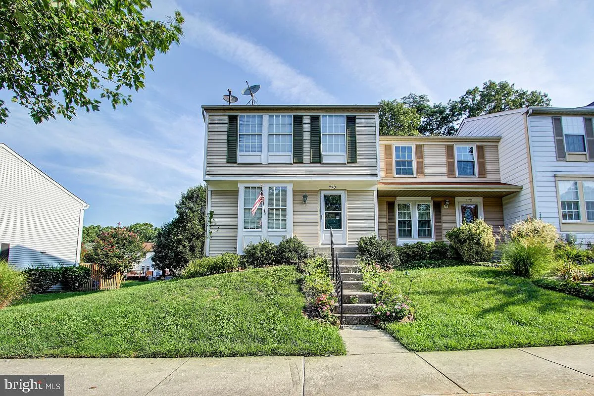 770 Willowby Run photo 1