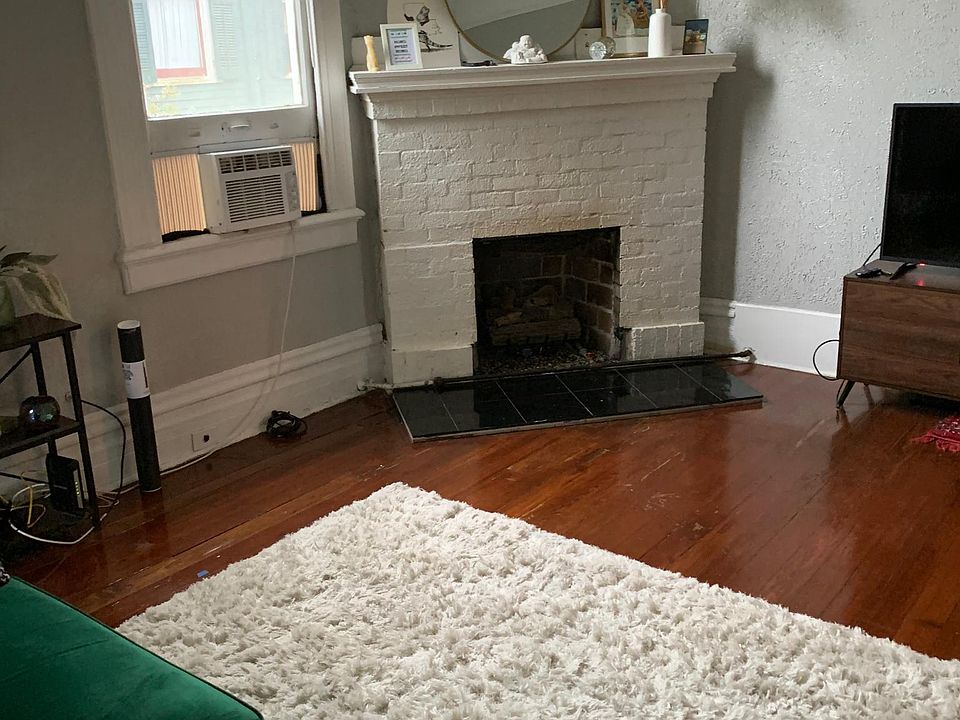 1st image of 1812 General Pershing St #2A