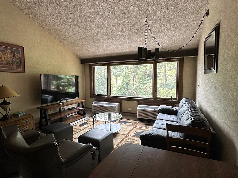314 N Tamarron Dr #330 — Photo 5