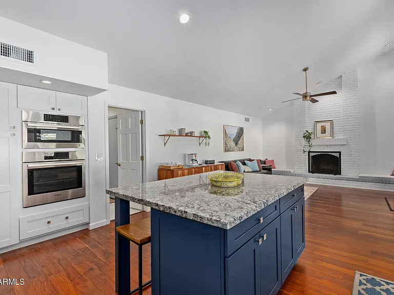 1948 E Jeanine Dr — Photo 19