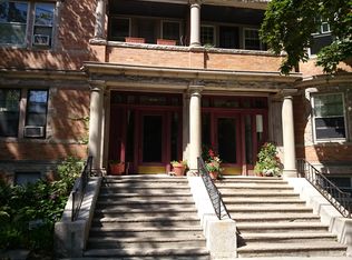 88 Naples Rd APT 5, Brookline, MA 02446