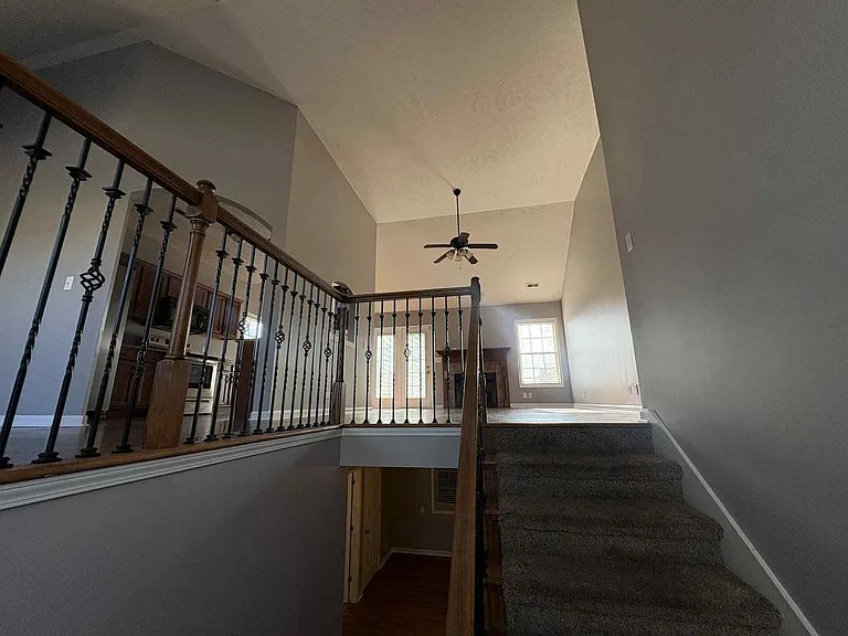 1213 Chinook Cir — Photo 51