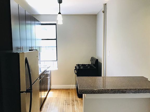 2nd image of 1209 Bushwick Ave APT 4C