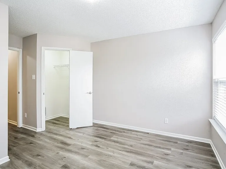 9102 Cardinal Flower Ct — Photo 12
