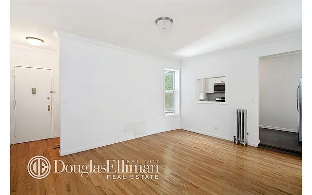 Rented by Douglas Elliman | media 8