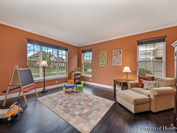 3rd image of 1615 Barkei Dr