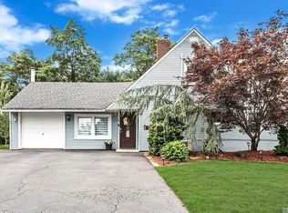 80 Meridian Rd, Levittown, NY 11756