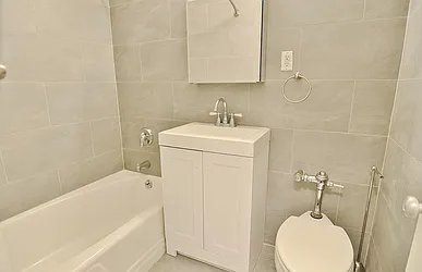 Rented by Park Property Advisors