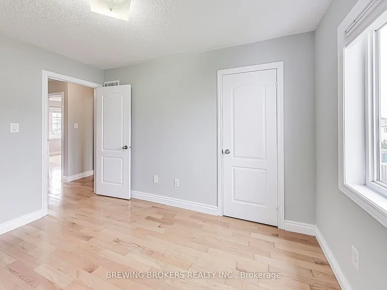 33 Pearcey Cres — Photo 26