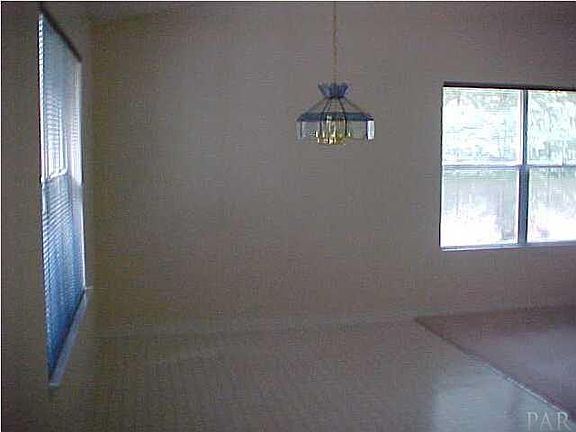 4th image of 5962 Sleepy Hollow Ct