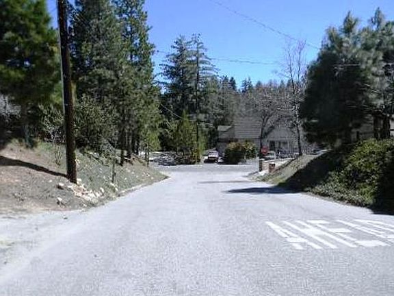 3rd image of 27210 Bernina Dr