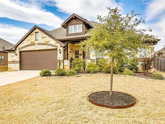 3rd image of 1205 Barberry Dr