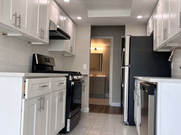 171 Wellington Ct APT 2A