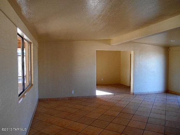 5th image of 5302 S Canada Dr