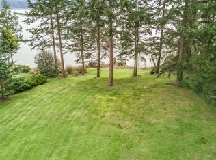 1222 Polnell Shores Dr, Oak harbor, WA 98277