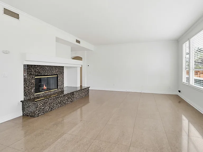 1100 Corrales Ln — Photo 16