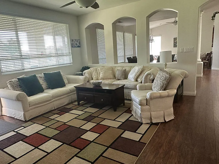 11013 Dawson Falls Ave — Photo 2