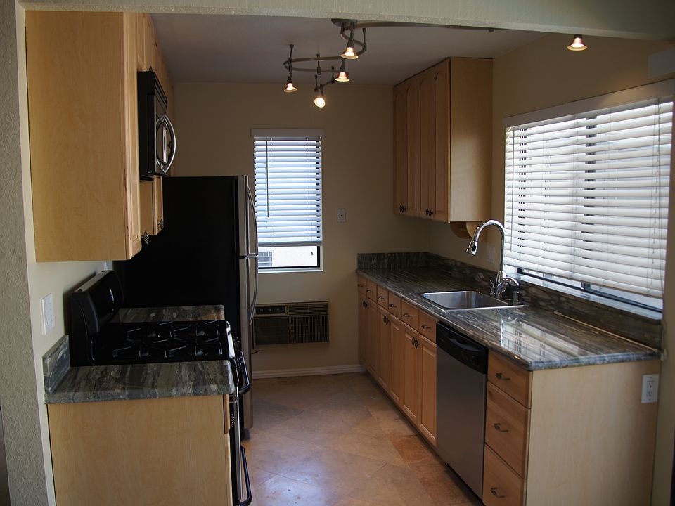 1st image of 10895 Camino Ruiz Unit 70