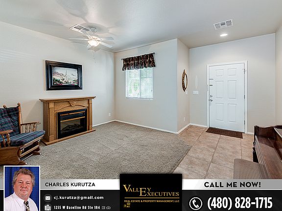 3rd image of 3556 E Longhorn St