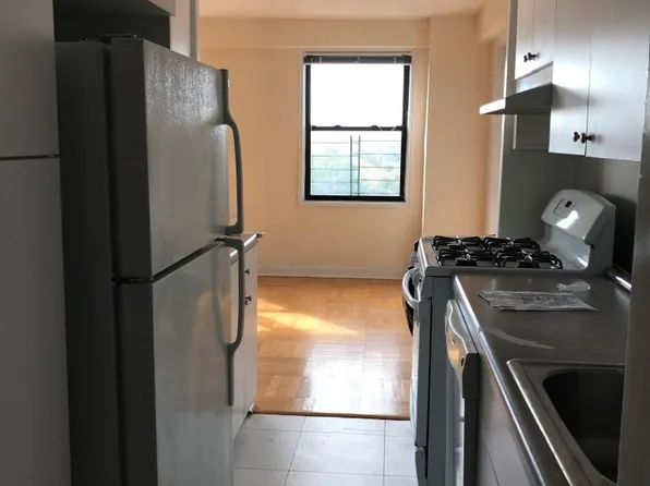 98-01 67th Avenue image 1 of 4