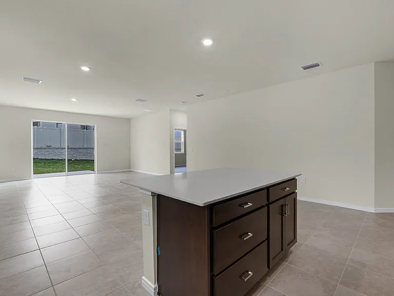14307 Noto Ave — Photo 5