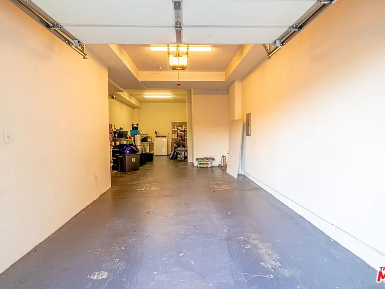 4600 Don Lorenzo Dr #4 — Photo 15