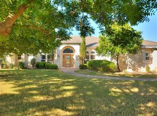 26300 Masters Pkwy, Spicewood, TX 78669