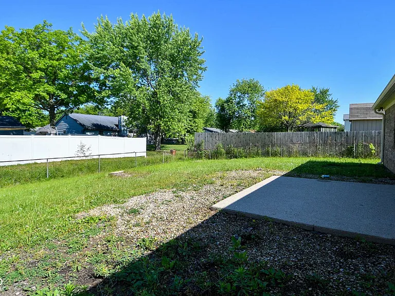 7826 Five Points Rd — Photo 33