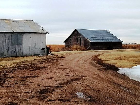 5th image of 657 Road East A S