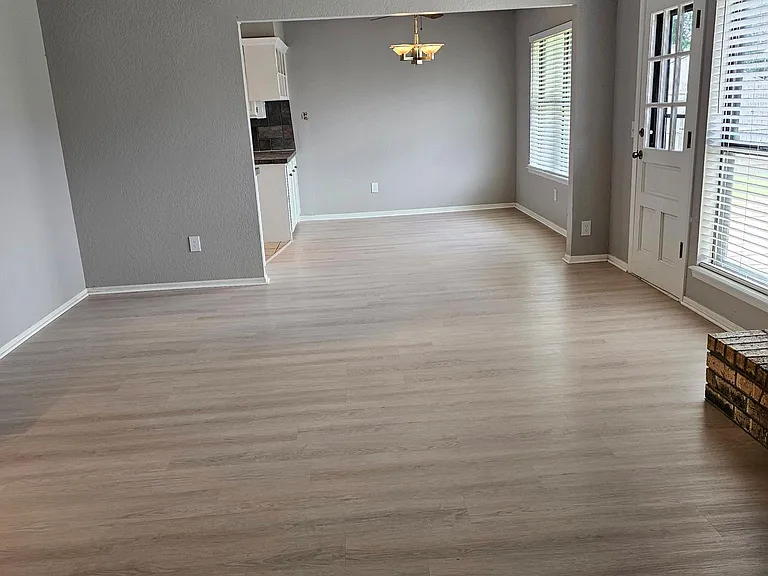 1029 Hunters Glen Cir — Photo 6