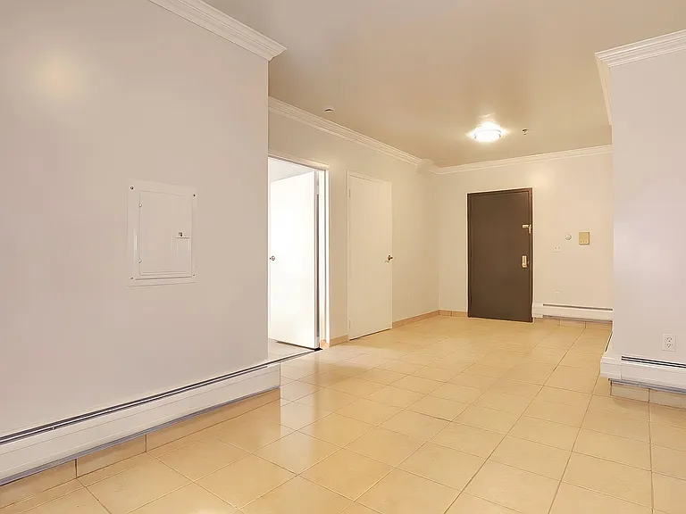 6311 Dewey Ave #1 — Photo 7