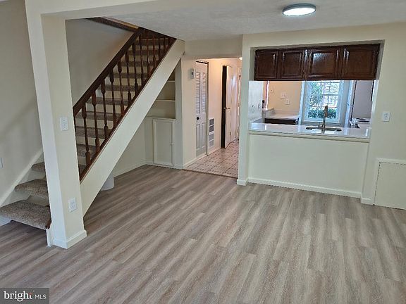 5th image of 12502 Laurel Grove Pl
