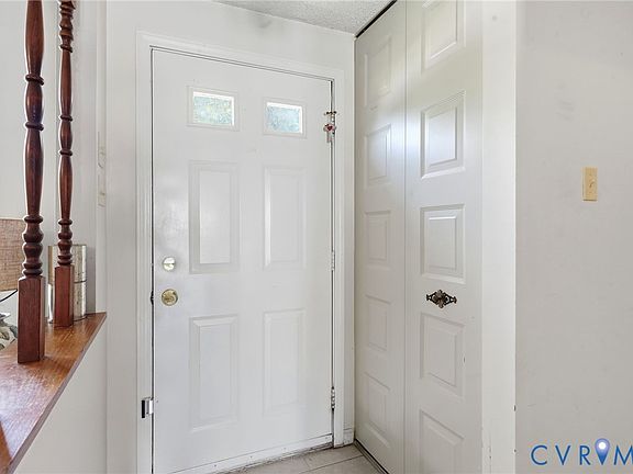 4th image of 9707 Candace Ct