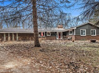 3399 Bullard Rd, Hartland, MI 48353