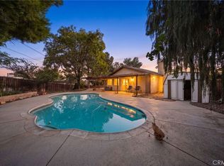 14194 Montecito Dr, Victorville, CA 92395