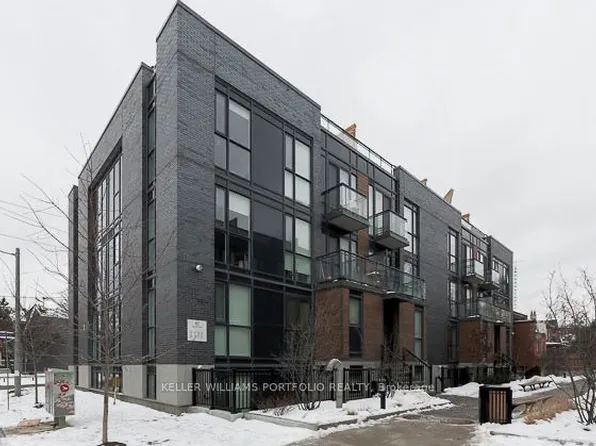 63 Ruskin Ave #603, Toronto, ON M6P 3P7