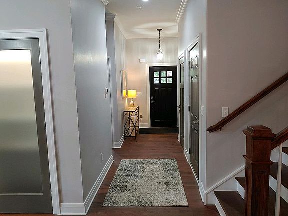3rd image of 41 Hamlin Ave