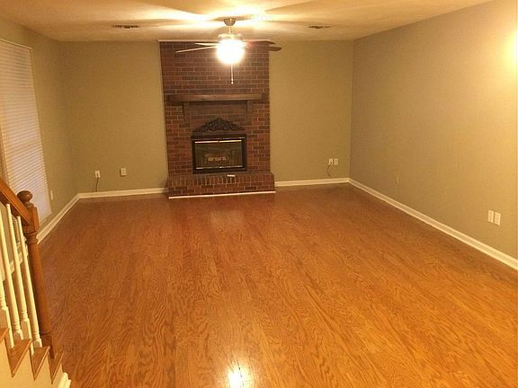 3rd image of 3309 Lemoyne Ct
