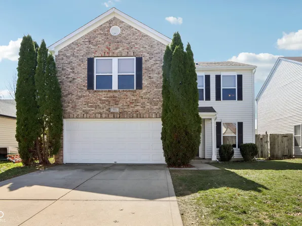 951 Brookstone Dr, Franklin, IN 46131