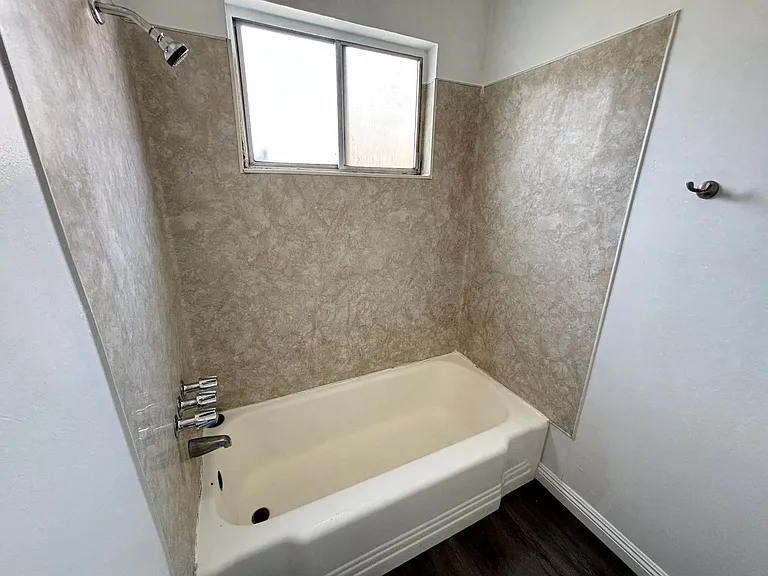 1024 Cedar Ave — Photo 19