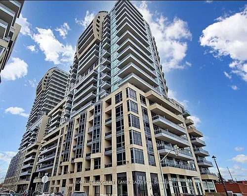 9205 Yonge St Photo 1 9205 Yonge St Photo 1