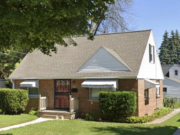 5176 North 67th STREET, Milwaukee, WI 53218