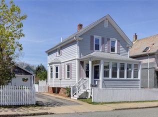 52 Hall Ave, Newport, RI 02840