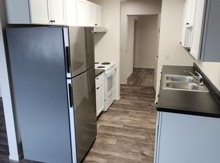 321 S Poplar Ave Unit 1, Pierre, SD 57501