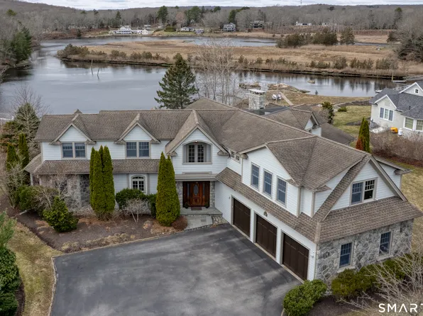 149 Whitehall Avenue, Stonington, CT 06355