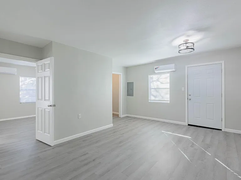 1309 Boatwright St #A — Photo 8