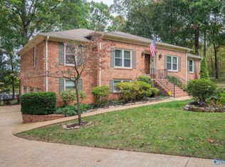 1307 Huntsville Hills Dr SE, Huntsville, AL 35802
