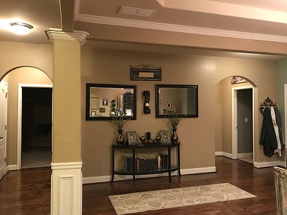 Entryway View 2