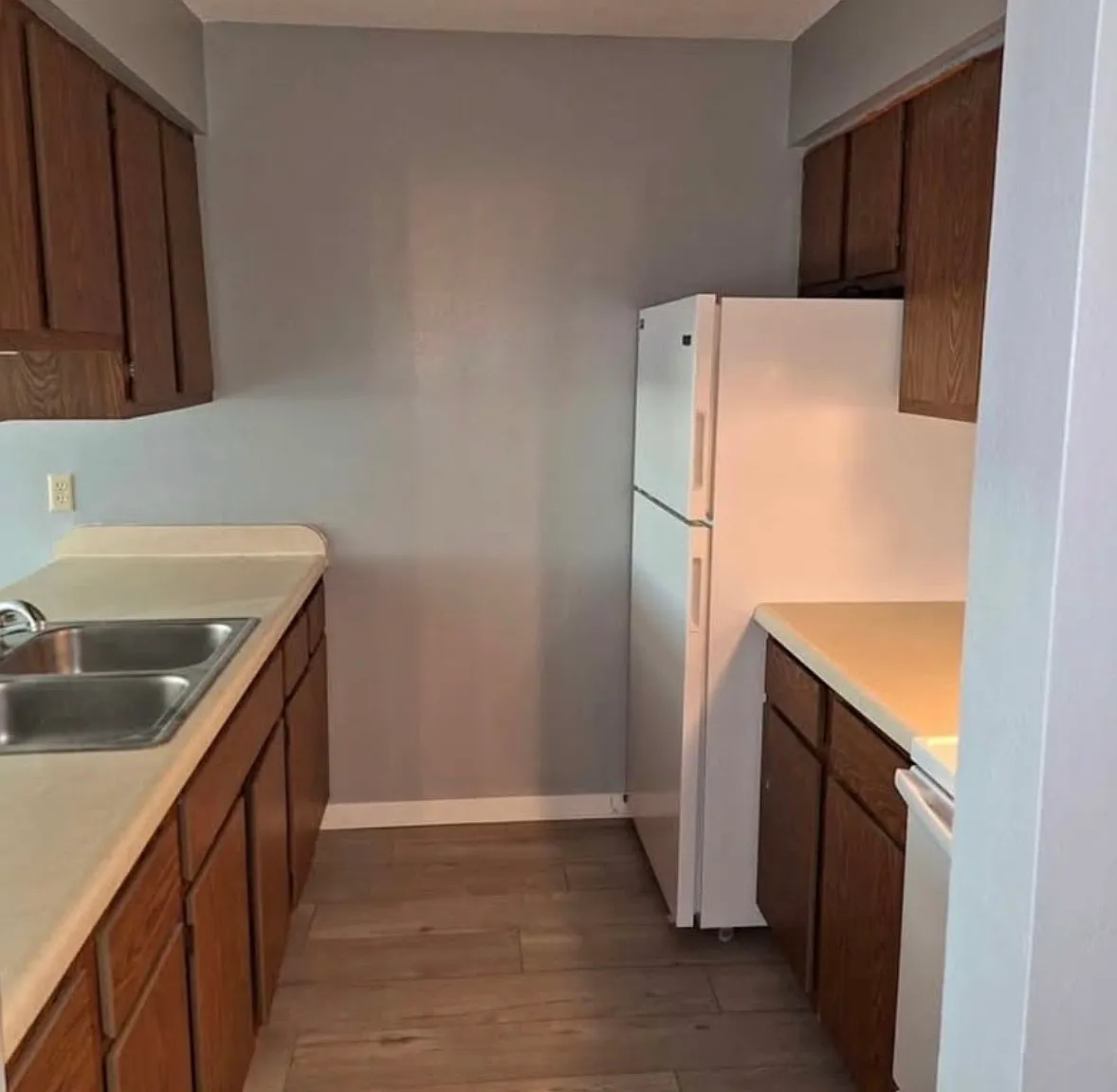 1 bed, 1.0 bath, $950 — Photo 3
